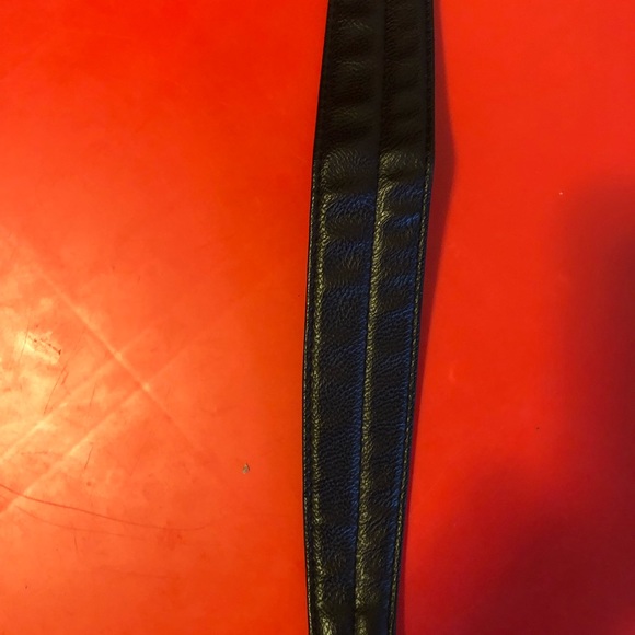 Pocket book strap with metal hardware size 23in lg - Picture 5 of 8